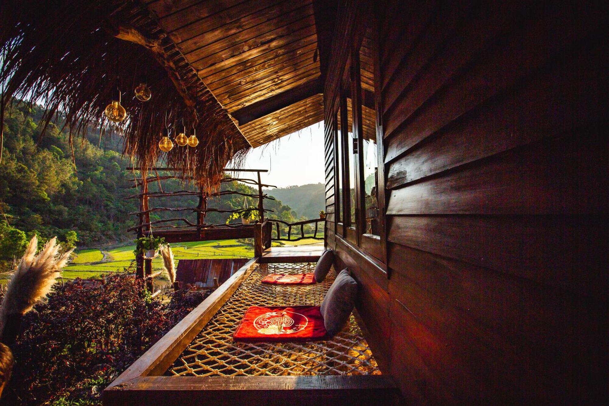 Nha Trong Ban - Homestay Mang Den Kon Von Kla Esterno foto