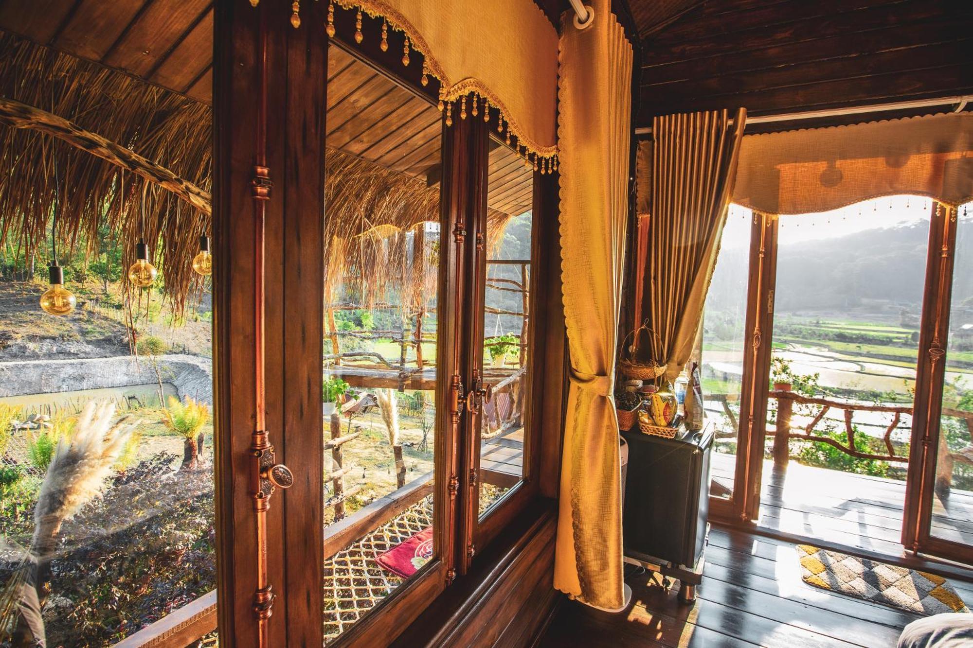 Nha Trong Ban - Homestay Mang Den Kon Von Kla Esterno foto