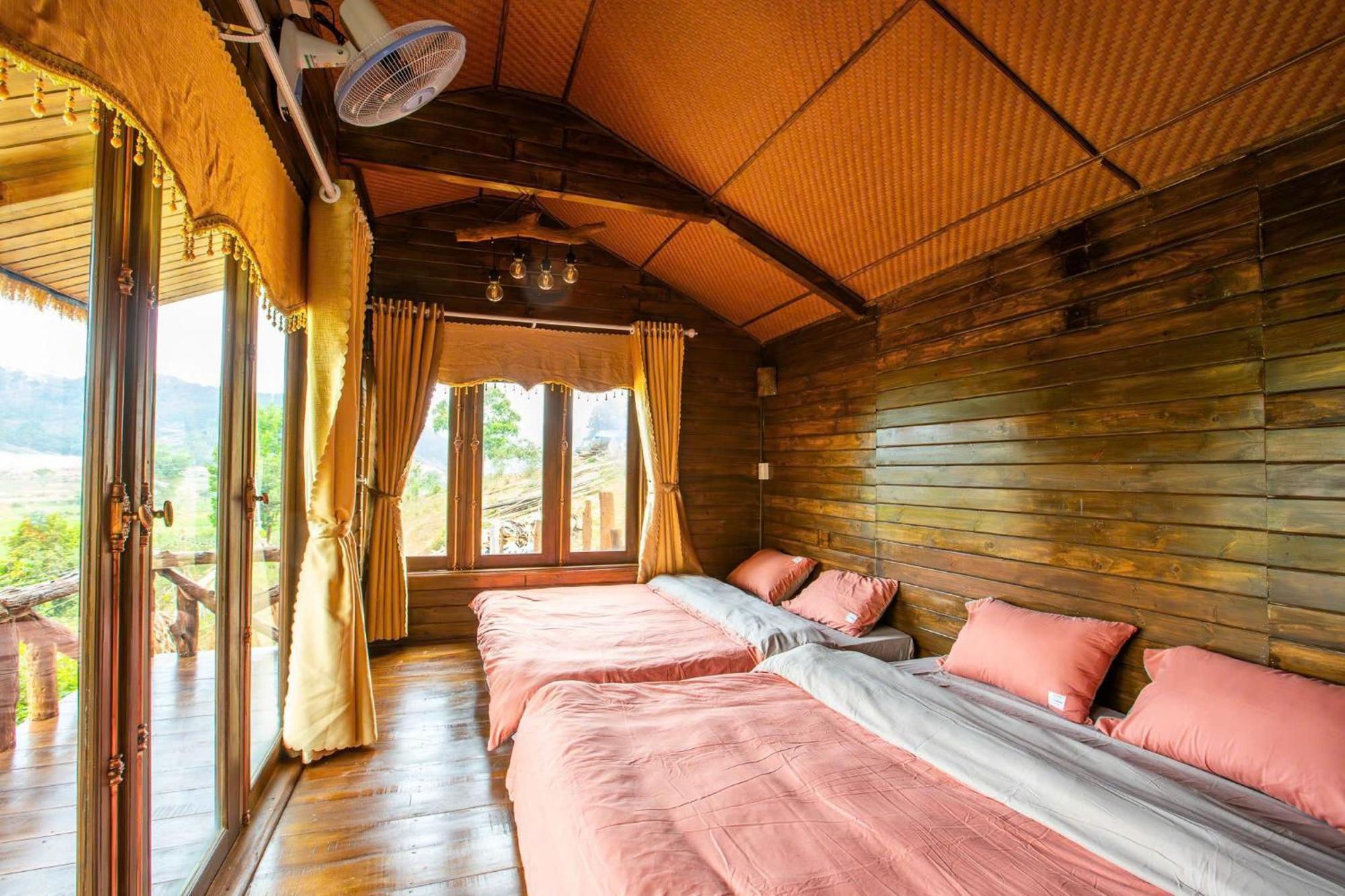 Nha Trong Ban - Homestay Mang Den Kon Von Kla Esterno foto